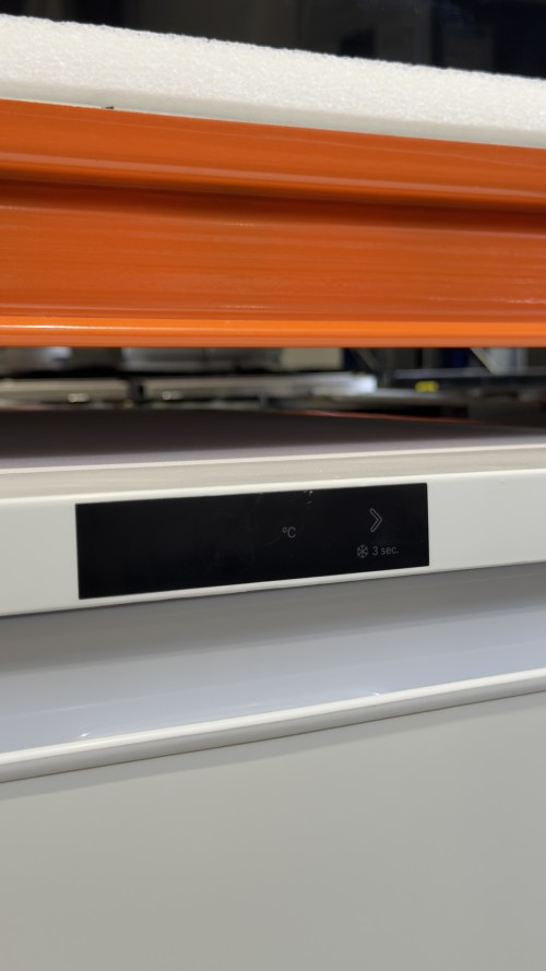 Bosch 83L, GTV15NWEB – congelator vertical Clasa E, SuperFreeze, import Germania 🇩🇪