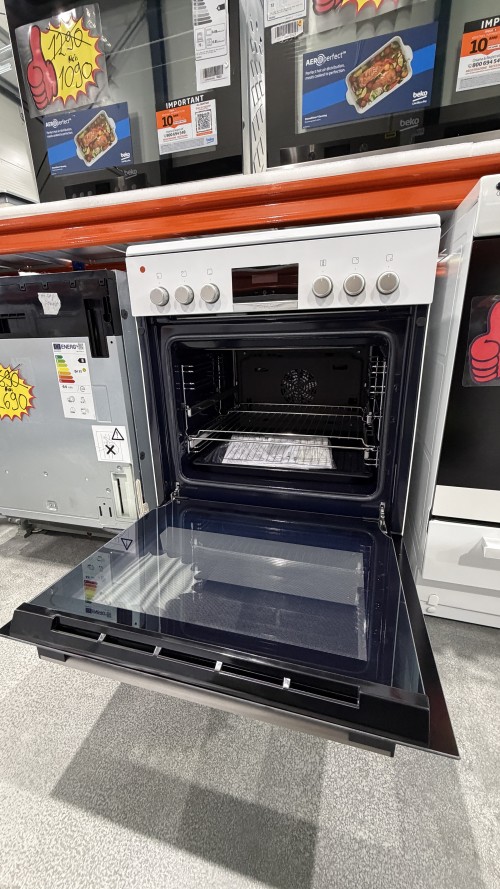 Bosch 66L, HKR39C220 – Aragaz electric cu plită vitroceramică Clasa A, 3D HotAir, EcoClean, import Germania 🇩🇪
