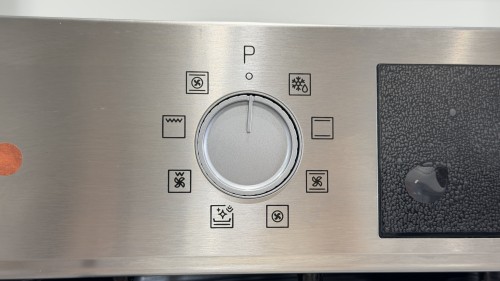 Beko 72 L, BBSM12320X (7768287814) – Cuptor încorporabil Clasa A, AeroPerfect, curățare hidrolitică, import Germania 🇩🇪