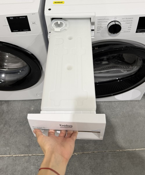 Beko 8 kg B3T082C9W – Uscător de rufe cu pompă de căldură, Clasa C, import Germania 🇩🇪