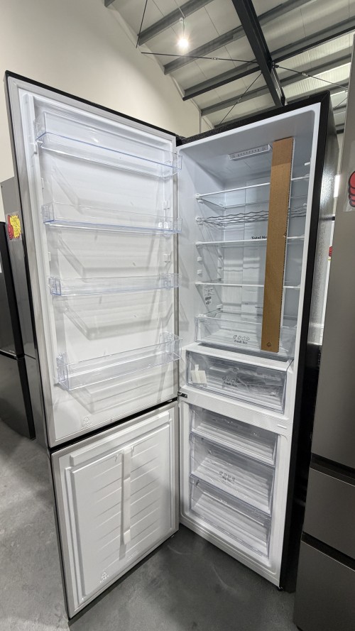 Hisense 336 L, RB440N4AFA – Combină frigorifică, Clasa A, Total No Frost, import Germania 🇩🇪