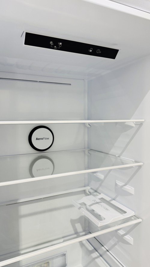 Beko 301L, B5RCNA346HG – Combină frigorifică, Clasa C, AeroFlow & NeoFrost Dual Cooling, import Germania 🇩🇪