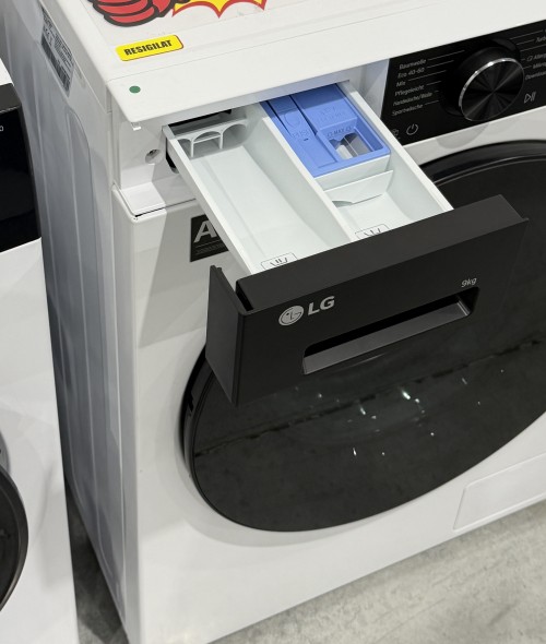 LG 9 kg F4WX709YP – Mașină de spălat rufe Clasa A, AI DD™, TurboWash 39, Wi-Fi ThinQ, import Germania 🇩🇪