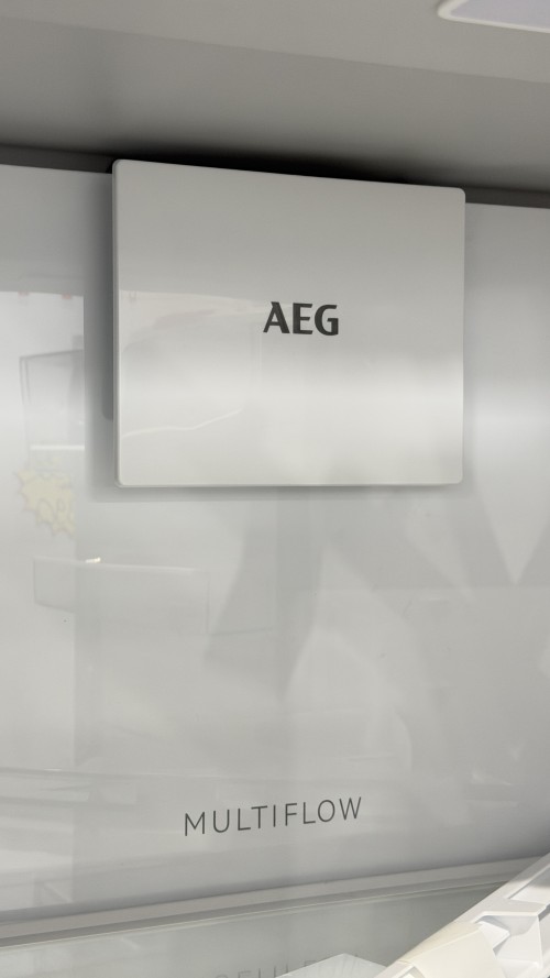 AEG 248 L, EK6E18S (925555021) – Combină frigorifică încorporabilă Clasa E, No Frost, MultiFlow, import Germania 🇩🇪