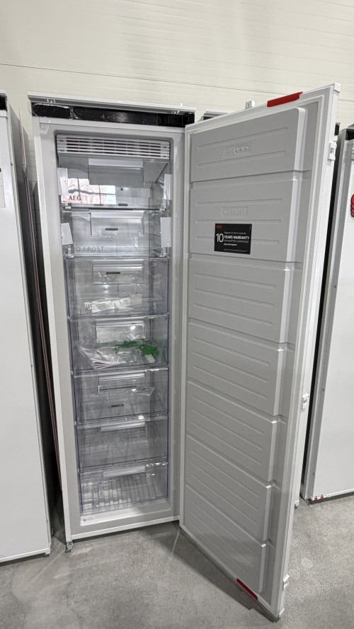 AEG 212 L, TB7NA18XES – Congelator cu sertare încorporabil Clasa E, No Frost, import Germania 🇩🇪