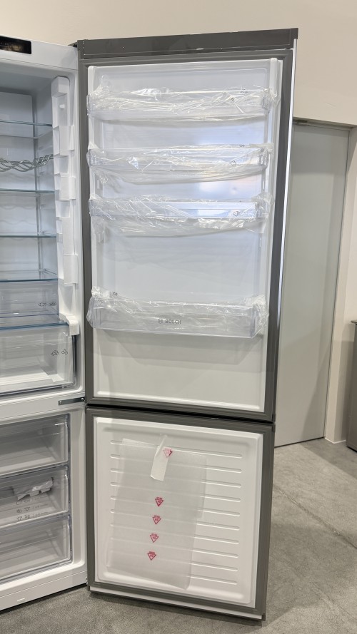BOSCH 440 L KGN492IAF – Combină frigorifică XXL Clasa A, Total No Frost, Inox, import Germania 🇩🇪
