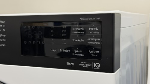 LG 9 kg F4WX709YP – Mașină de spălat rufe Clasa A, AI DD™, TurboWash 39, Wi-Fi ThinQ, import Germania 🇩🇪