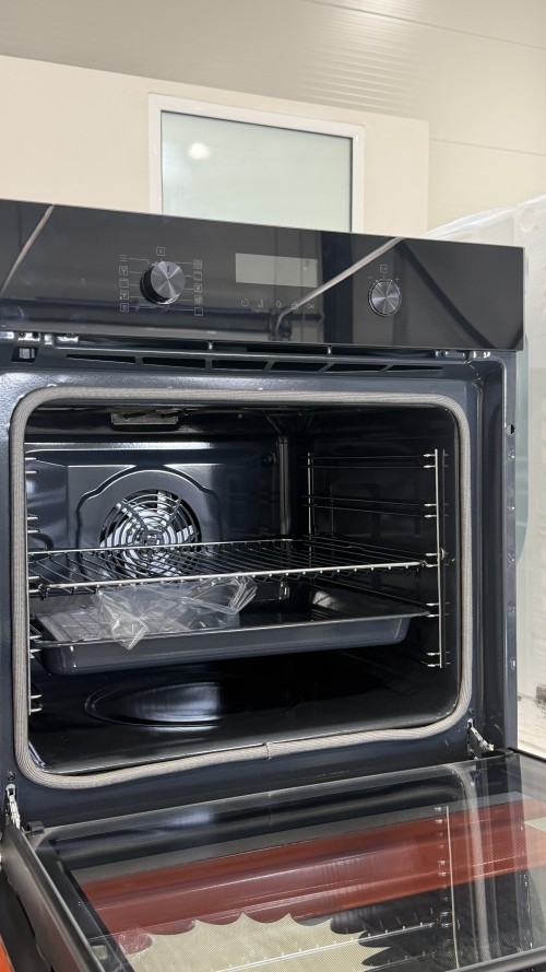 AEG 72L, NBU5P40SK – Cuptor încorporabil Clasa A++, autocurățare pirolitică, fabricat în Italia 🇮🇹