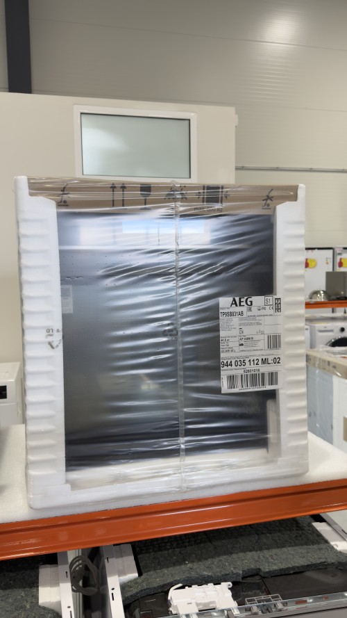 AEG 70 L TP9SB831AB – Cuptor încorporabil SteamPro, gătire cu abur, AirFry Plus, Steamify®, AI TasteAssist, Wi-Fi, sondă de temperatură și funcție Sous-Vide, Clasa A++, import Germania 🇩🇪