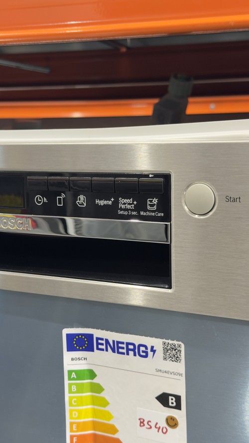 Bosch 14seturi SMU4EVS09E – mașina vase incorporabila SilencePlus eficiență premium, foarte silențioasă și funcții inteligente, import Germania 🇩🇪