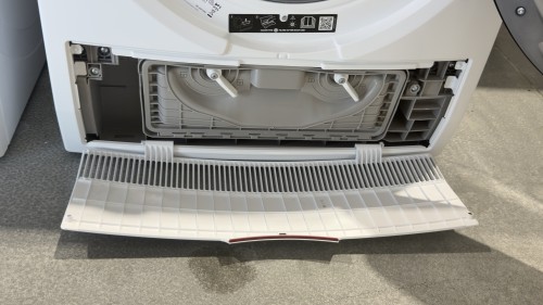 AEG 8 kg, TR9XW80880 – Uscător de rufe premium Clasa A, pompă de căldură, AbsoluteCare Pro, 3DScan, Wi-Fi, import Germania 🇩🇪