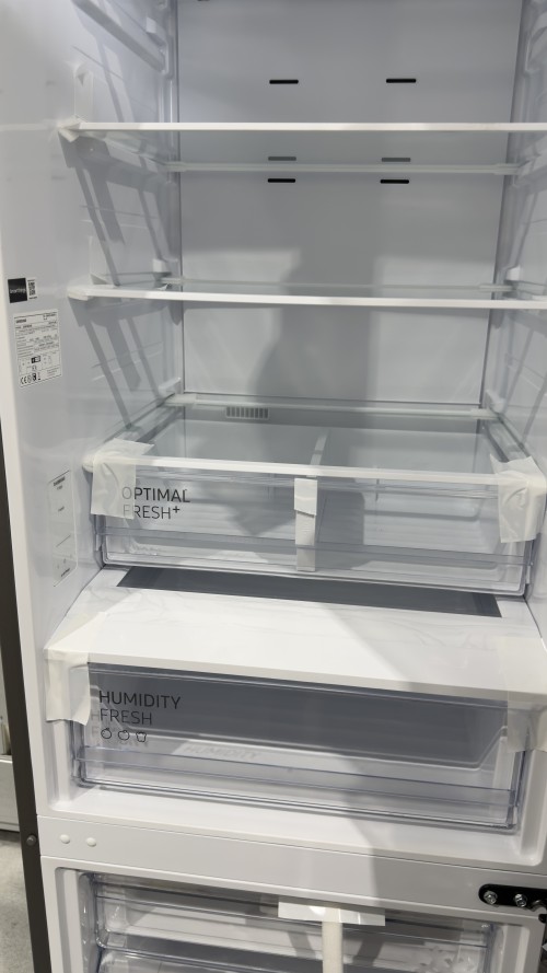 Samsung 387 L, RB38C607AB1 – Combină frigorifică Clasa A, No Frost, Twin Cooling, Wi-Fi, SmartThings AI Energy, Import Germania 🇩🇪