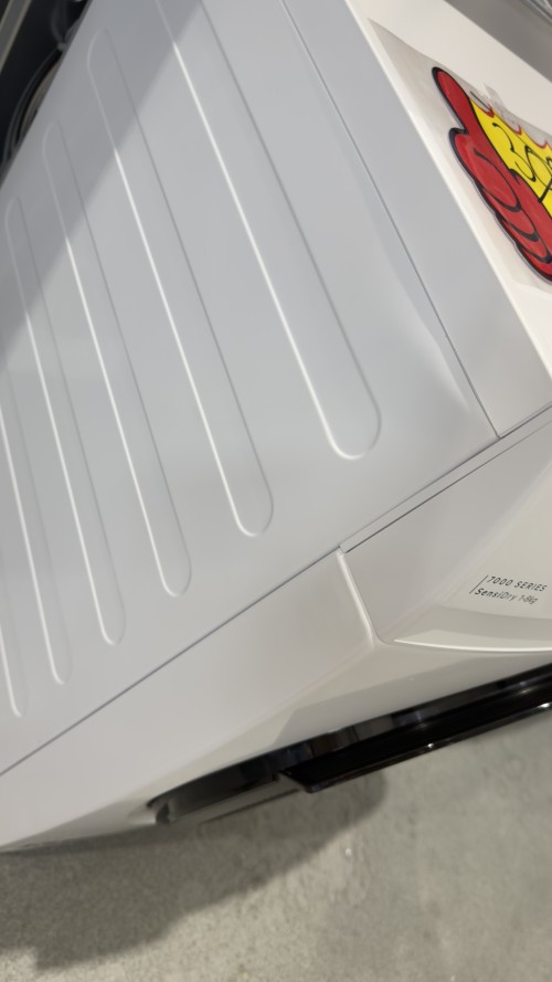 AEG 8 kg, TR7TC86 – Uscător de rufe cu pompă de căldură, clasa C, SensiDry & ProSense – import Germania 🇩🇪