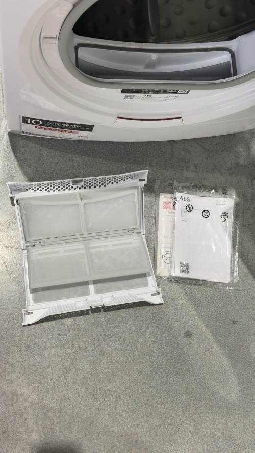 AEG 8 kg, TR7TC86 – Uscător de rufe cu pompă de căldură, clasa C, SensiDry & ProSense – import Germania 🇩🇪