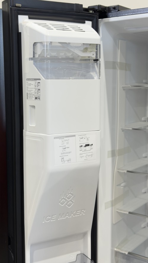 Hisense 632 L, RS818N4TFC – Combină frigorifică Side-by-Side Total No Frost, Wi-Fi, dozator apă & gheață, clasa C – import Germania 🇩🇪
