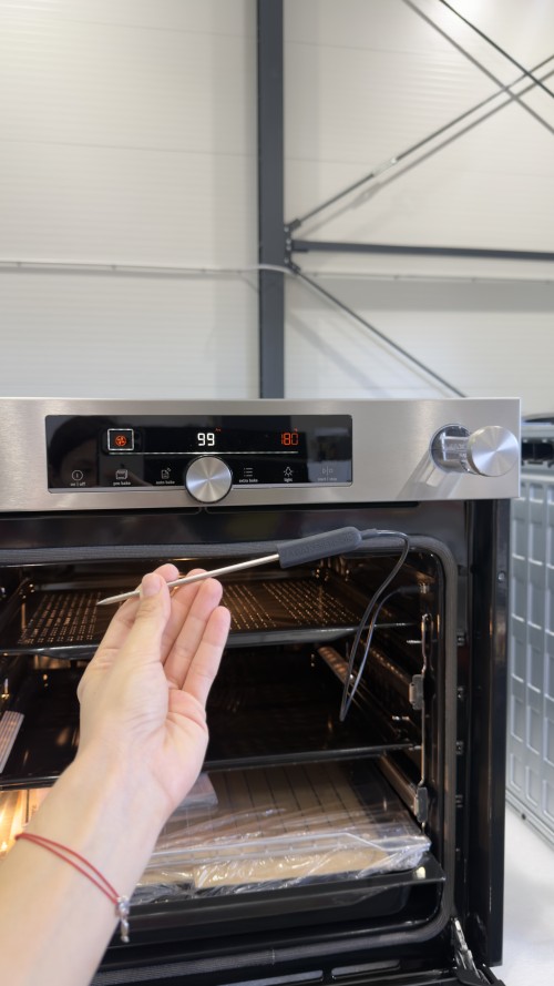 Gorenje 77L, BPSA6747A08XWI – Cuptor încorporabil 77 L, Piroliză, SteamAssist, AirFry+, Wi-Fi, Clasa A+ – import Germania 🇩🇪