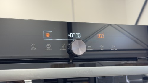 Gorenje 77L, BPS6747A09DBGOT – Cuptor încorporabil 77 L, Piroliză, AirFry+, AutoBake, 300°C, Clasa A+ – import Germania 🇩🇪