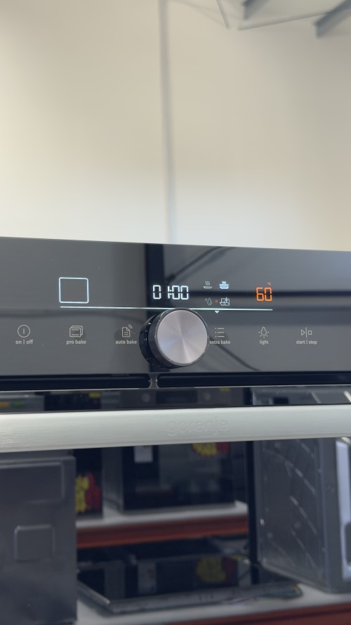 Gorenje 77L, BPS6747A09DBGOT – Cuptor încorporabil 77 L, Piroliză, AirFry+, AutoBake, 300°C, Clasa A+ – import Germania 🇩🇪