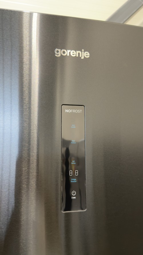 Gorenje 331 L, NRK620B61BX4OT – Combină frigorifică Clasa B, NoFrost Plus, negru inox, import Germania 🇩🇪