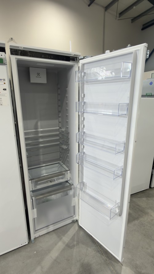 Electrolux 522 L, + KUN7NE18C – Set frigider + congelator încorporabile, side by side, No Frost, import Germania