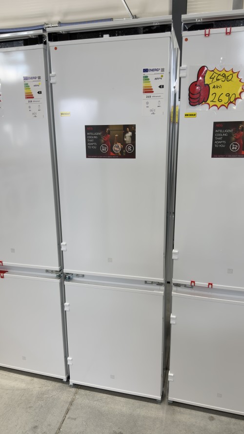 AEG 269 L, NSC7C191ES – Combină frigorifică încorporabilă Clasa E, AI CoolAssist®, TwinTech® Total No Frost, MultiFlow