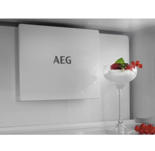 AEG 249 L, TC6MS18FDS – Combină frigorifică Clasa D, TwinTech® Total No Frost, MultiFlow, ExtraChill, import Germania 🇩🇪
