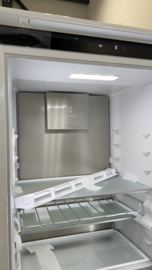Electrolux 249 L, E8MNCC18S – Combină frigorifică incorporabila import Germania 🇩🇪
