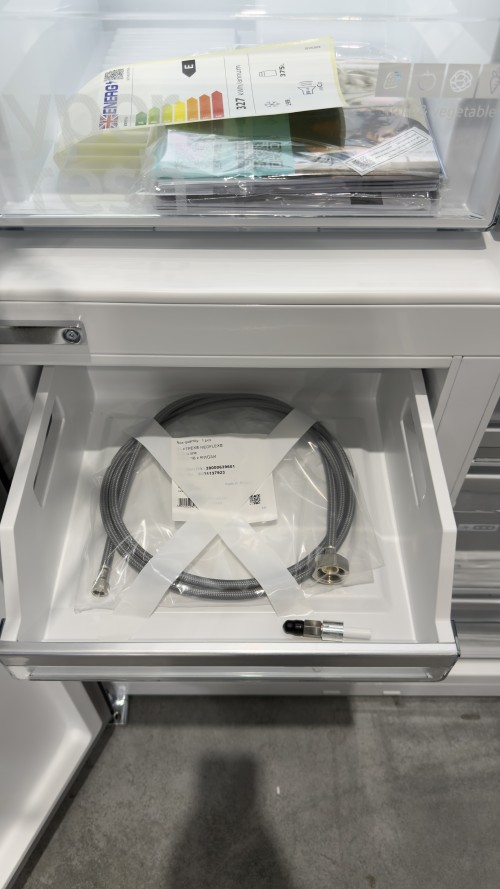 Siemens 574 L,iQ700, KF96DPXEA  – Combină frigorifică French Door, Total noFrost, dozator apă & gheață, Home Connect, Clasa E, import Germania 🇩🇪