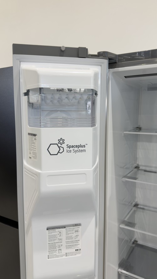 LG 641 L GSLC41PYPE – Side by Side, Total No Frost, dozator apă & gheață, Clasa E, import Germania 🇩🇪