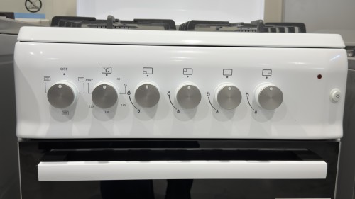 VOV 57cm, VCF5757EF-W – Aragaz 4 arzătoare gaz + cuptor electric ventilat 53 L, clasa A, alb