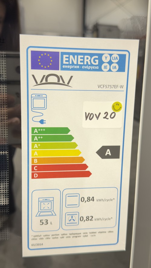 VOV 57cm, VCF5757EF-W – Aragaz 4 arzătoare gaz + cuptor electric ventilat 53 L, clasa A, alb