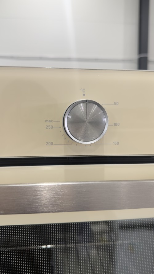 VOV VEBF9026CM-7F + VGH90-5014GLY – Set cuptor 132 L + plită gaz 90 cm, 5 arzătoare, Clasa A, crem