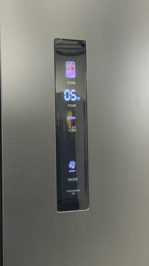 GRF 522 L SC9160931BG – combină frigorifică Cross Door 4 uși, Total No Frost, Inverter, Flex Temp -4/0/+4°C, Slot-In 60 cm, clasa E, negru mat