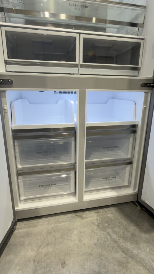 GRF 522 L SC9160931BG – combină frigorifică Cross Door 4 uși, Total No Frost, Inverter, Flex Temp -4/0/+4°C, Slot-In 60 cm, clasa E, negru mat