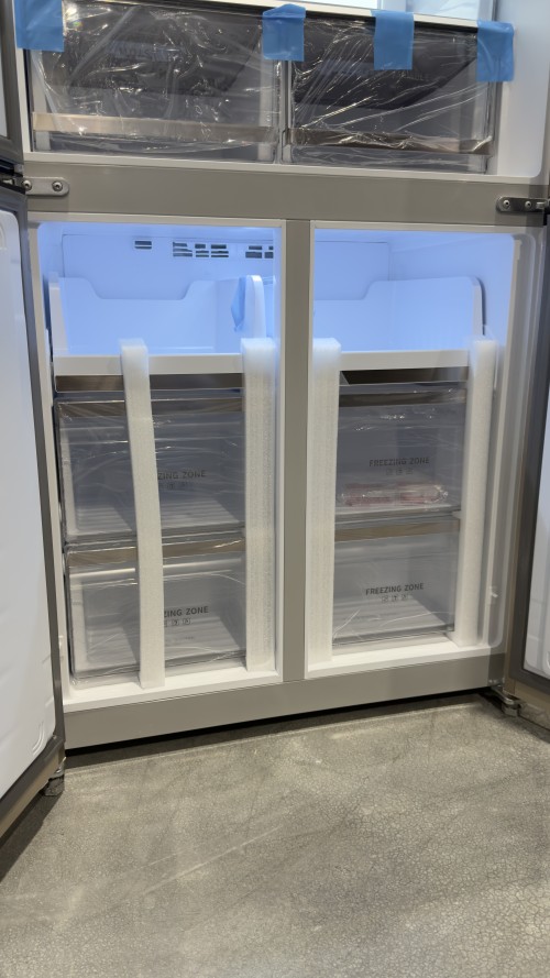 GRF 485 L SLC836091CG1 – Cross Door 4 uși, Total No Frost, Inverter, Flex Temp -4/0/+4°C, Cooling 360°, Slot-In 60 cm, Vetro Champagne, clasa E