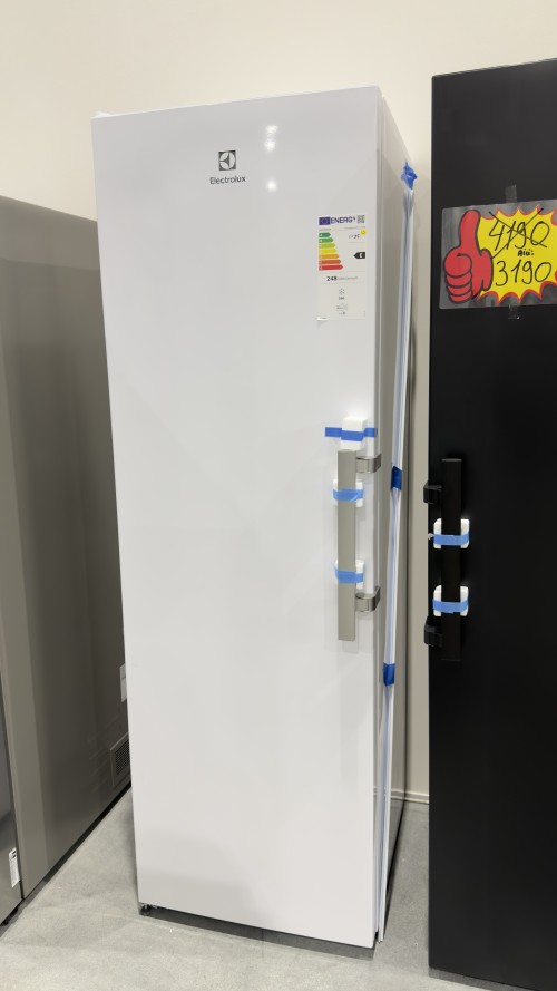 Electrolux EUE9NEW 280 L – congelator vertical No Frost, Super Freeze, clasa E