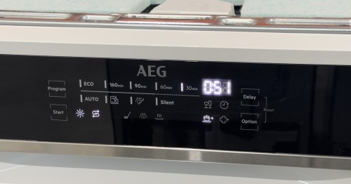 AEG 14 seturi, FBB75717PW – mașina vase incorporabila,AEG 7000 GlassCare, clasa B, SatelliteClean®, AirDry, ExtraHygiene, alb