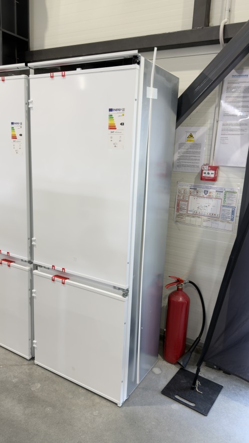 AEG 376 L, NSC7G751ES– combină frigorifică incorporabilă, GreenZone+, TwinTech® Total No Frost, MaxiSpace, clasa E