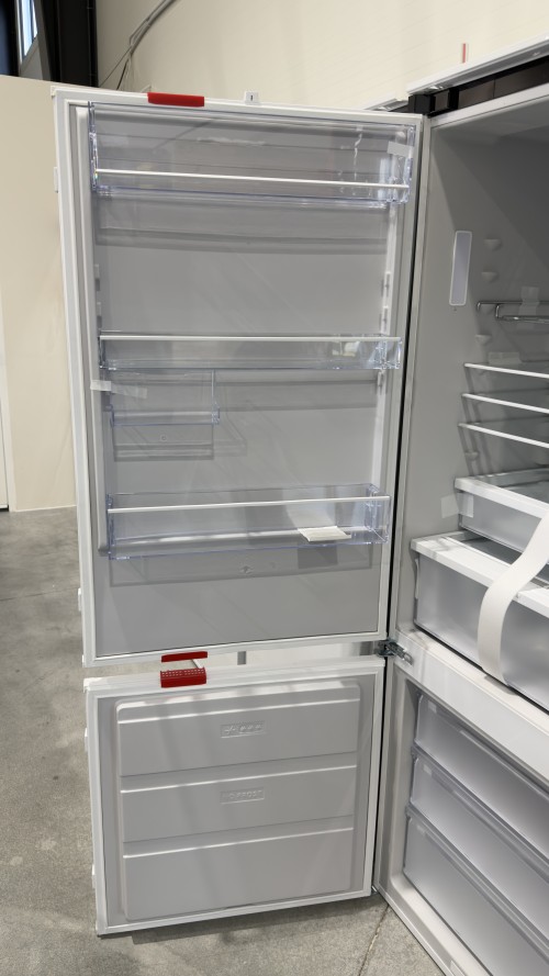 Electrolux 376 L KNR7TE75T (925975014) – combină frigorifică incorporabilă, clasa E, TwinTech® Total No Frost Plus, GreenZone, MaxiSpace