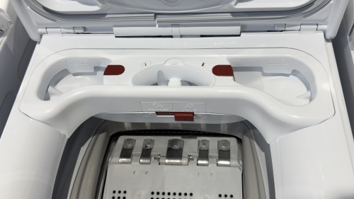 AEG 7 kg LTR6A60370 (913143675) – mașină de spălat verticală, 1300 rpm, ProSense, SoftOpening, Clasa A