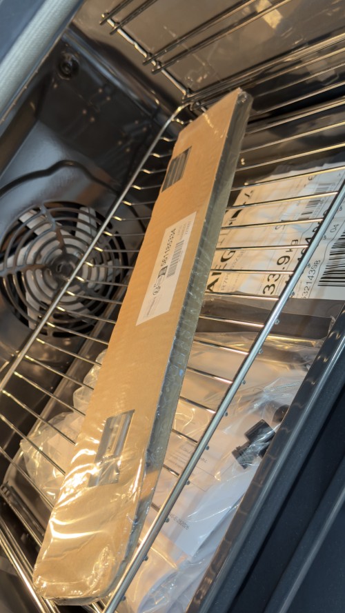 AEG 7000 TR7PB63ZSB 949 494 892 – cuptor incorporabil 72 L, SteamCrisp, piroliză, sondă alimentară, Wi-Fi, Clasa A+