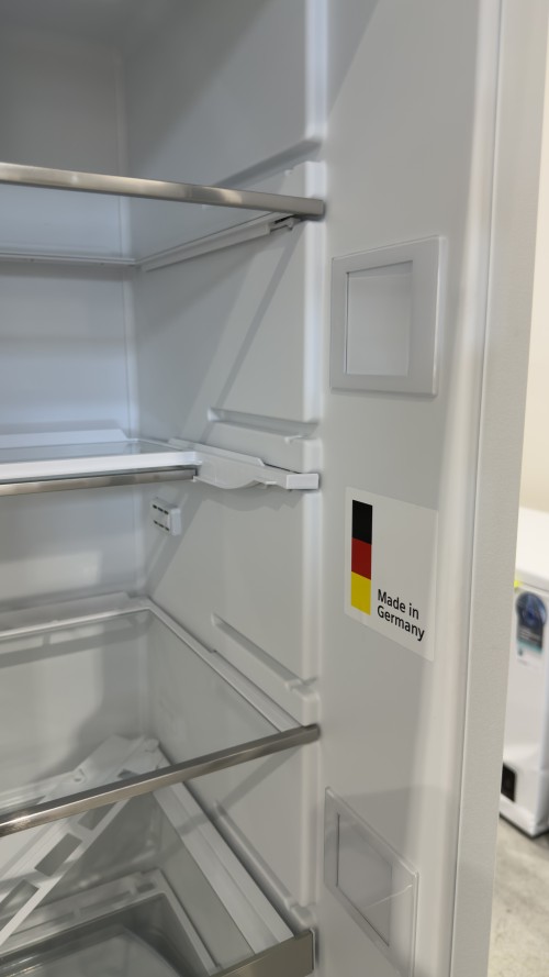 Siemens 270 L KI87SADD0 – combină frigorifică încorporabilă, clasa D, import Germania 🇩🇪