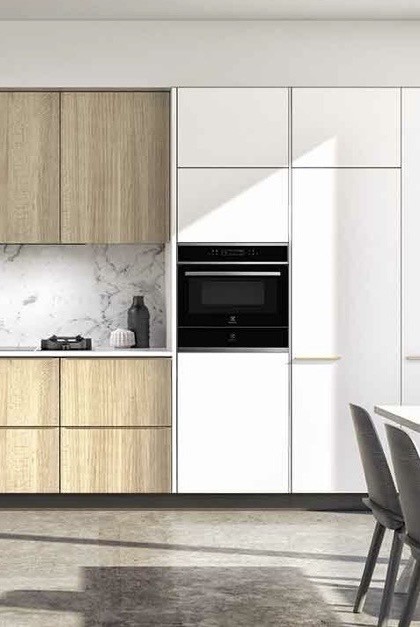Electrolux – Set cuptor compact cu abur EVY9747AAX + sertar de încălzire KBD4X, inox și sticlă neagră