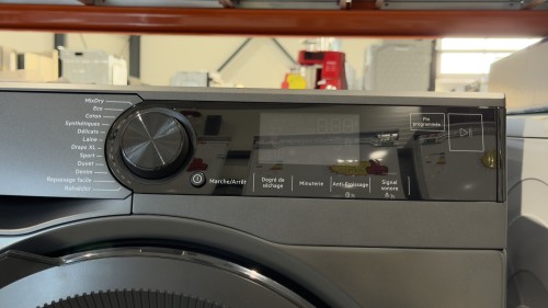AEG 9 kg TR739G4PDS – Uscător de rufe cu pompă de căldură, clasa C