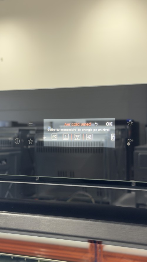 Electrolux 72L, EOX8P38WZ – Cuptor electric încorporabil, 72 L, clasa A++ PizzaExpert 340°C, autocurățare pirolitică, ecran tactil EXCite și Wi-Fi