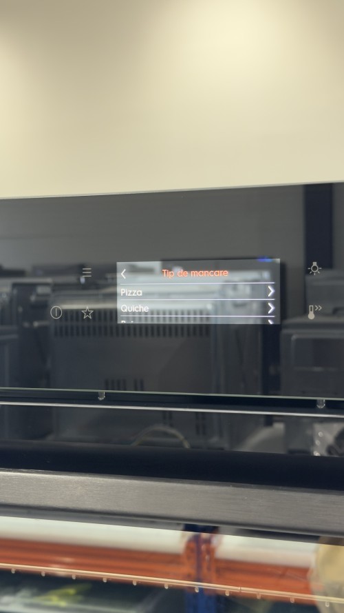 Electrolux 72L, EOX8P38WZ – Cuptor electric încorporabil, 72 L, clasa A++ PizzaExpert 340°C, autocurățare pirolitică, ecran tactil EXCite și Wi-Fi