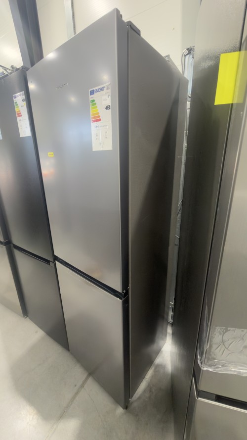 Hisense 256 L, RB327N4ADD – Combină frigorifică, clasa D, import Germania 🇩🇪